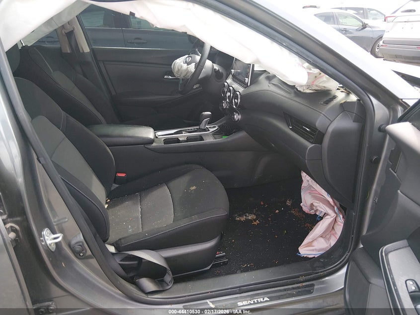 2021 Nissan Sentra Sv Xtronic Cvt