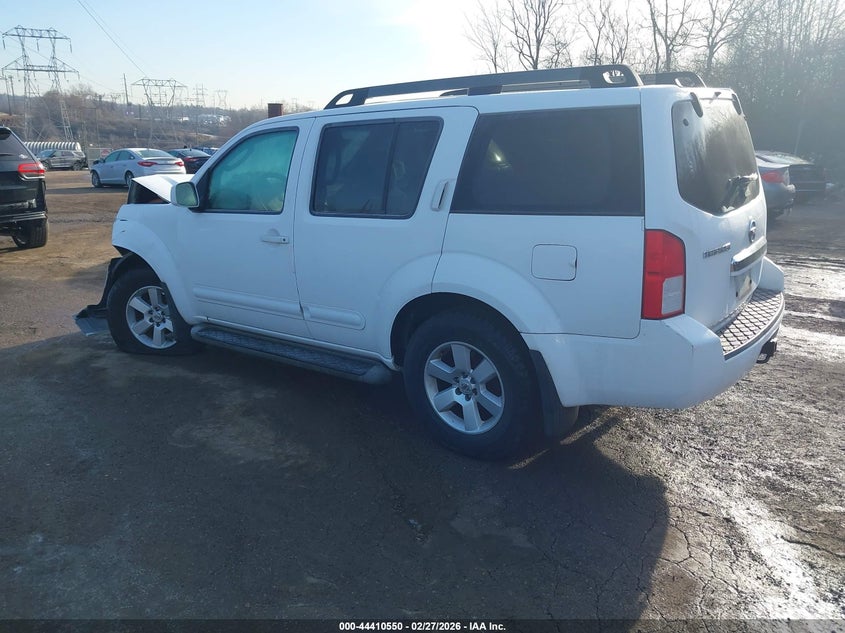 2011 Nissan Pathfinder Sv