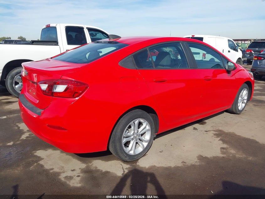 2019 Chevrolet Cruze Ls