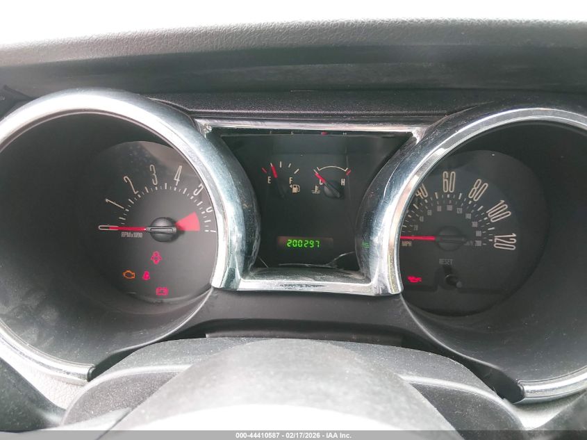 2009 Ford Mustang V6/V6 Premium VIN: 1ZVHT80N695130477 Lot: 44410587