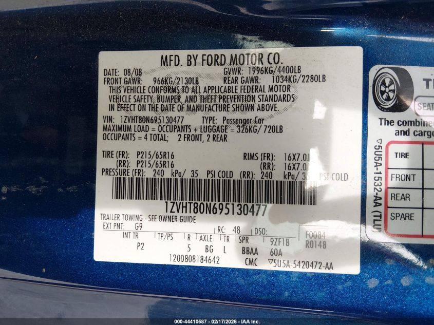 2009 Ford Mustang V6/V6 Premium VIN: 1ZVHT80N695130477 Lot: 44410587