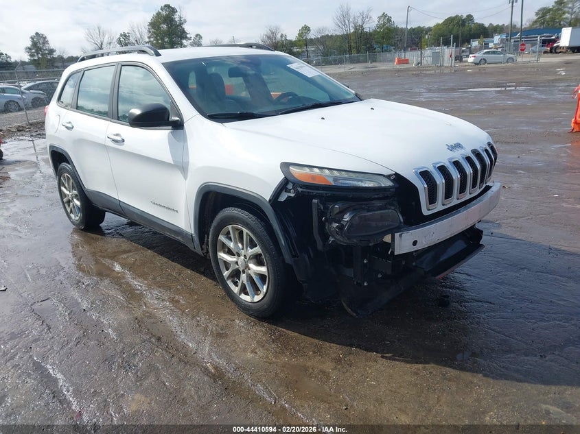 2015 Jeep Cherokee Sport