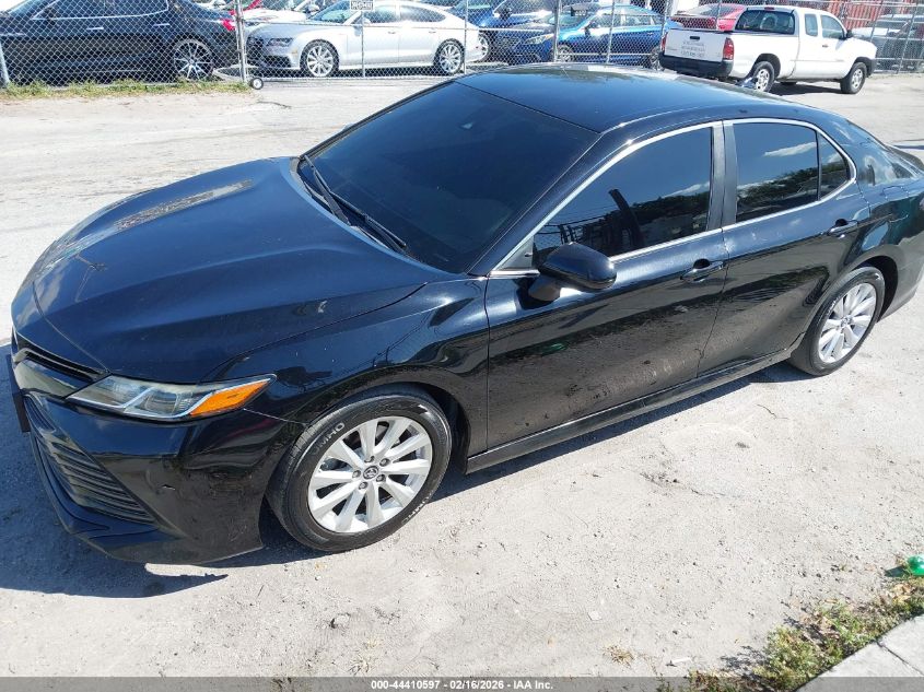 2019 Toyota Camry L/Le/Xle/Se/Xse