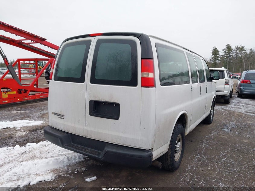 2011 Chevrolet Express 2500 Work Van