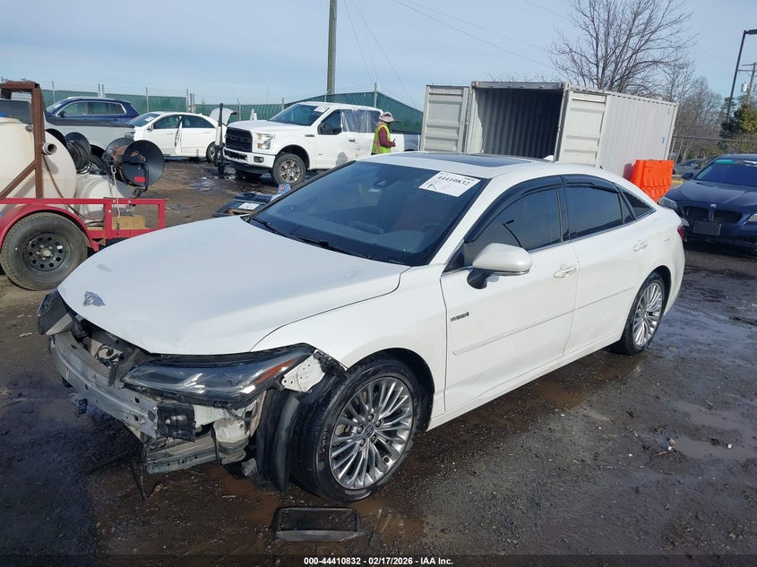 2021 Toyota Avalon Limited Hybrid