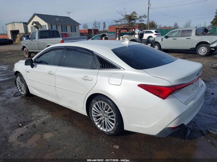 2021 Toyota Avalon Limited Hybrid