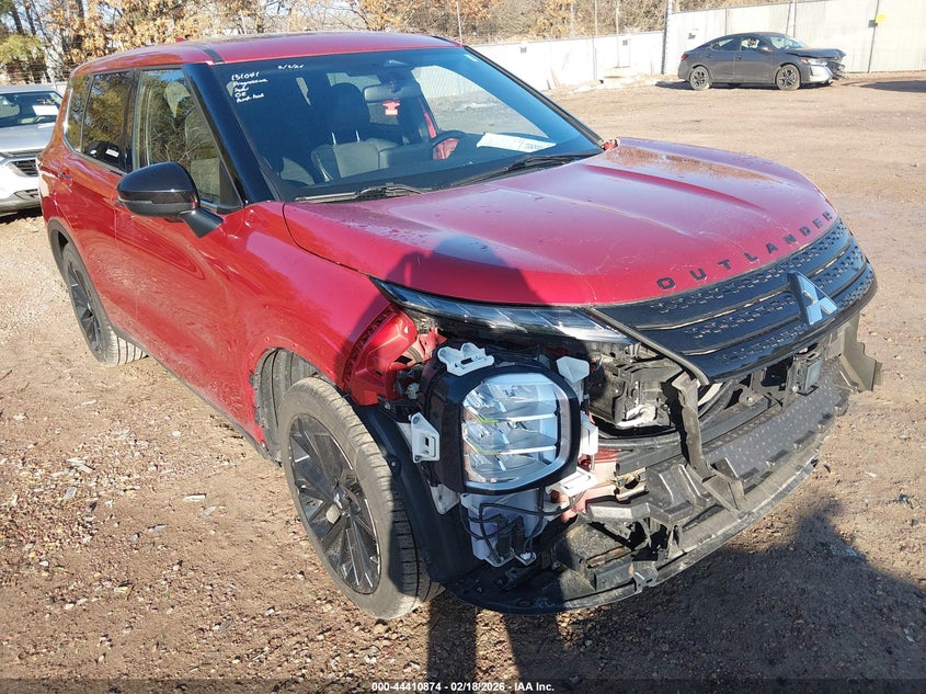 2022 Mitsubishi Outlander Black Edition S-Awc/Se 2.5 S-Awc/Se Launch Edition S-Awc