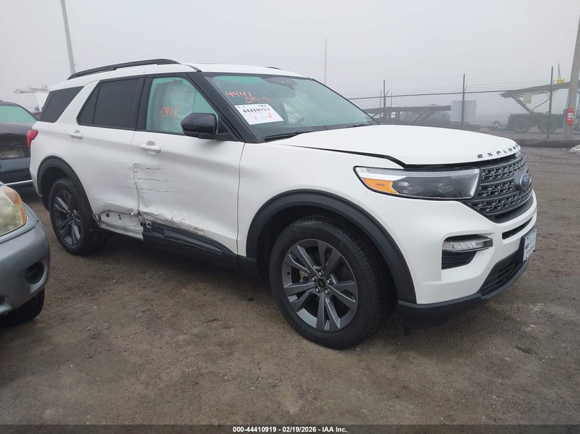 2022 Ford Explorer Xlt