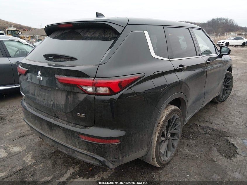 2023 Mitsubishi Outlander Sel 2.5 2Wd/Sel Black Edition 2Wd