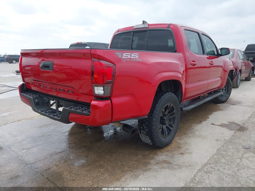 2022 Toyota Tacoma Sr