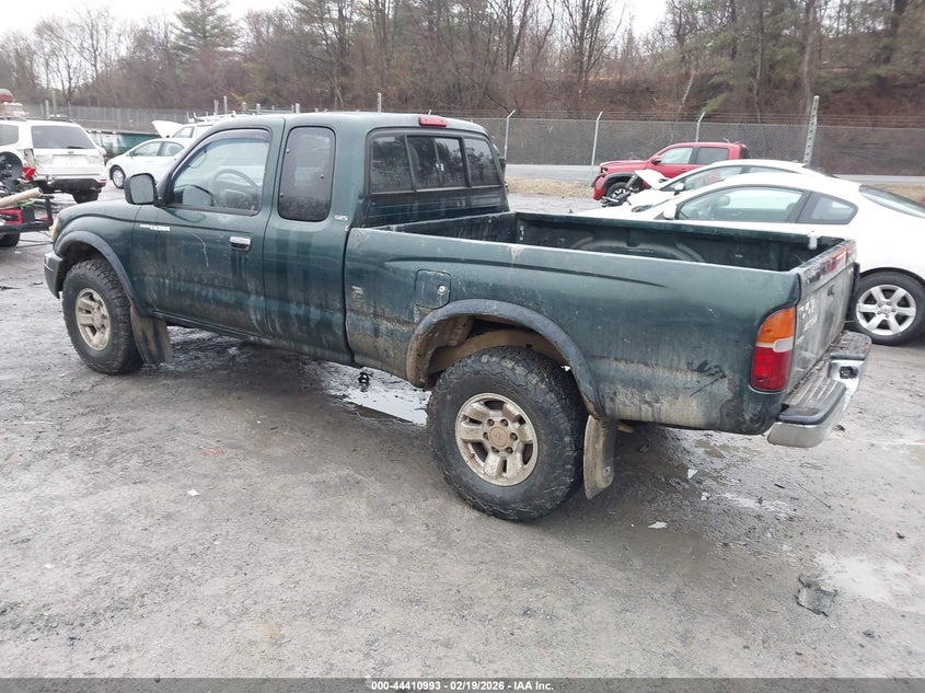 2000 Toyota Tacoma Base V6