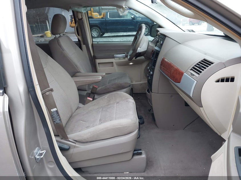 2008 Chrysler Town & Country Touring