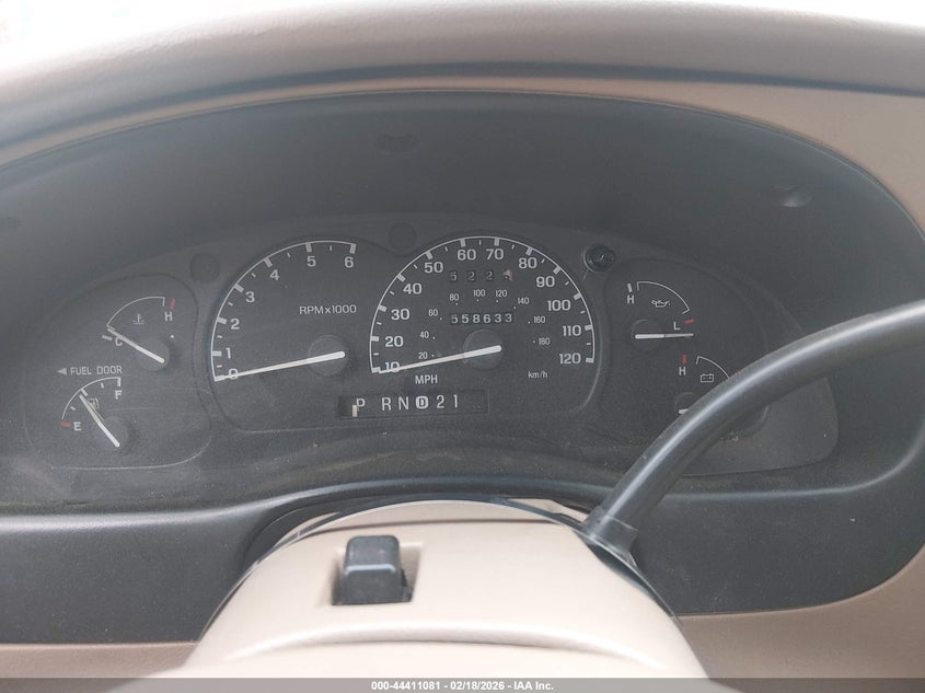 2000 Ford Explorer Eddie Bauer VIN: 1FMZU74E0YUA08321 Lot: 44411081