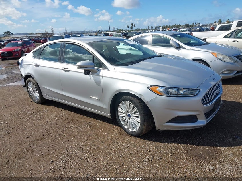 2015 Ford Fusion Hybrid Se