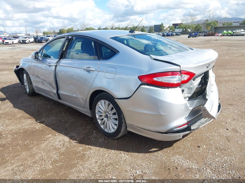 2015 Ford Fusion Hybrid Se