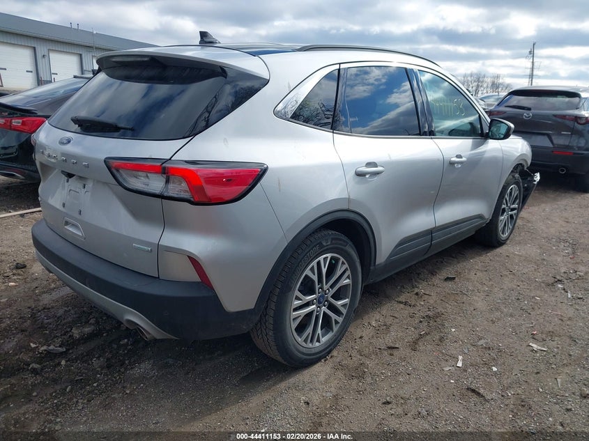 2020 Ford Escape Sel