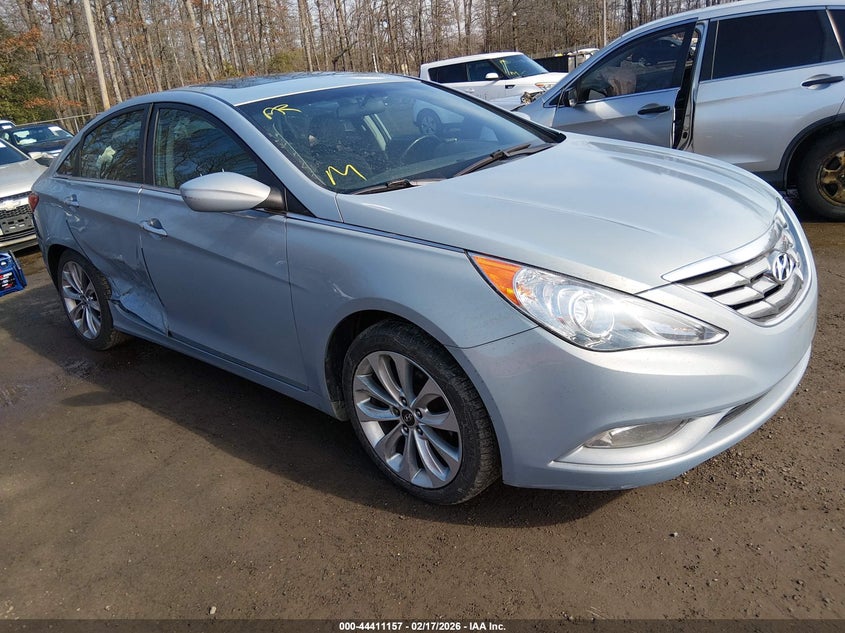 2011 HYUNDAI SONATA SE