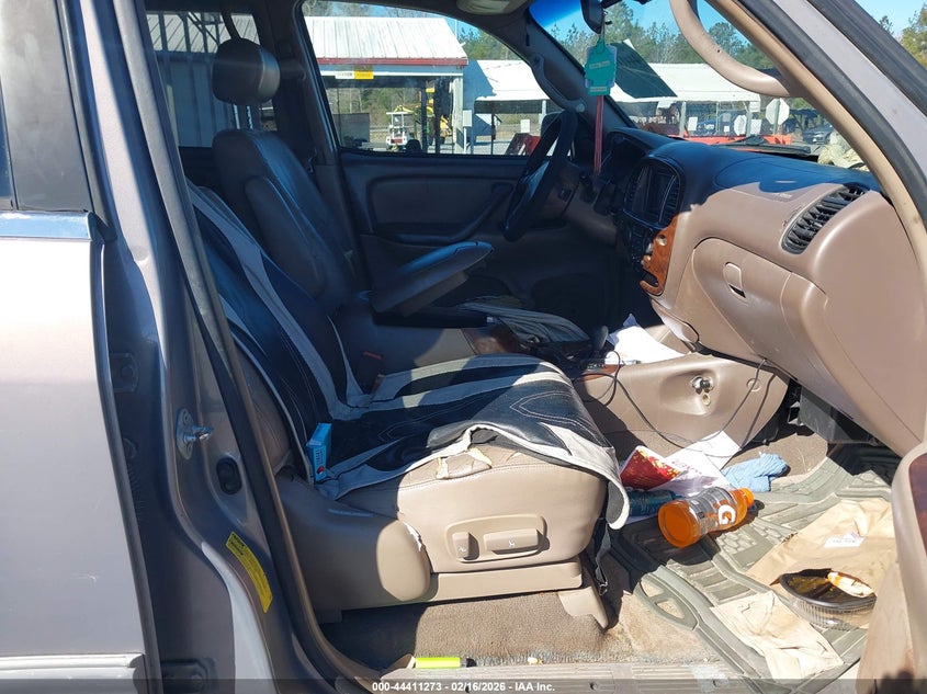 2002 Toyota Sequoia Limited V8