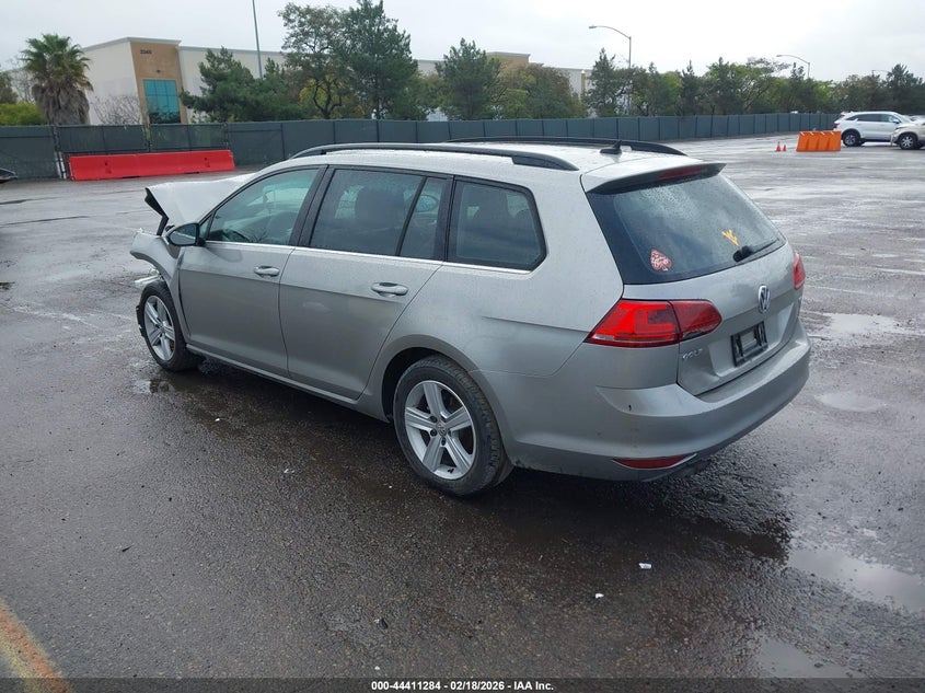 2015 Volkswagen Golf Sportwagen Tdi S 4-Door