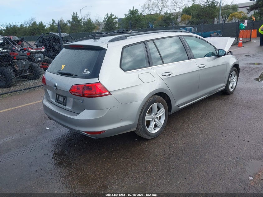 2015 Volkswagen Golf Sportwagen Tdi S 4-Door