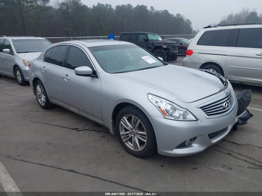 2013 Infiniti G37X