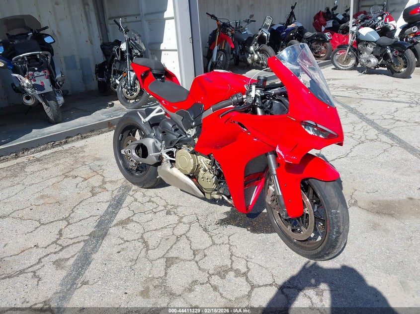 2026 Ducati Panigale V4/V4S