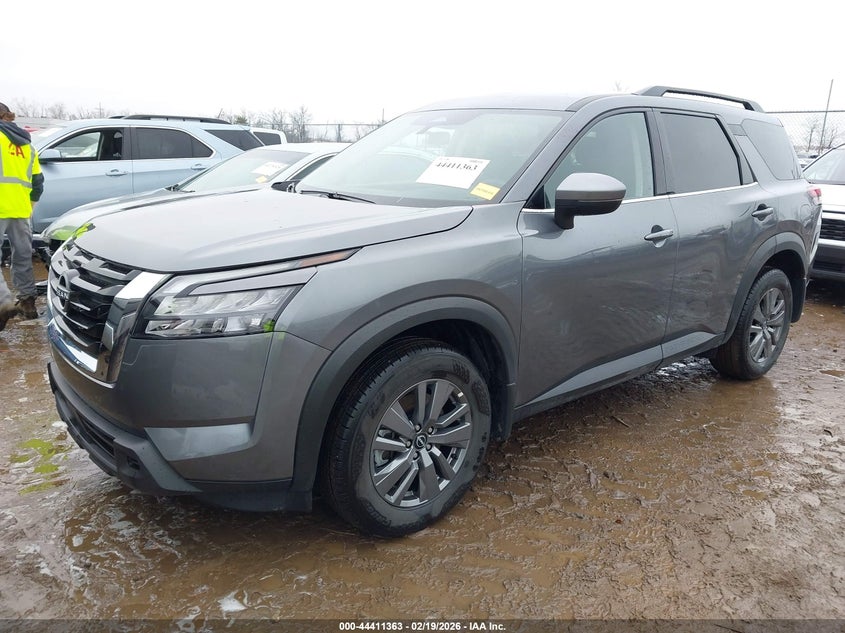 2025 Nissan Pathfinder Sv 4Wd