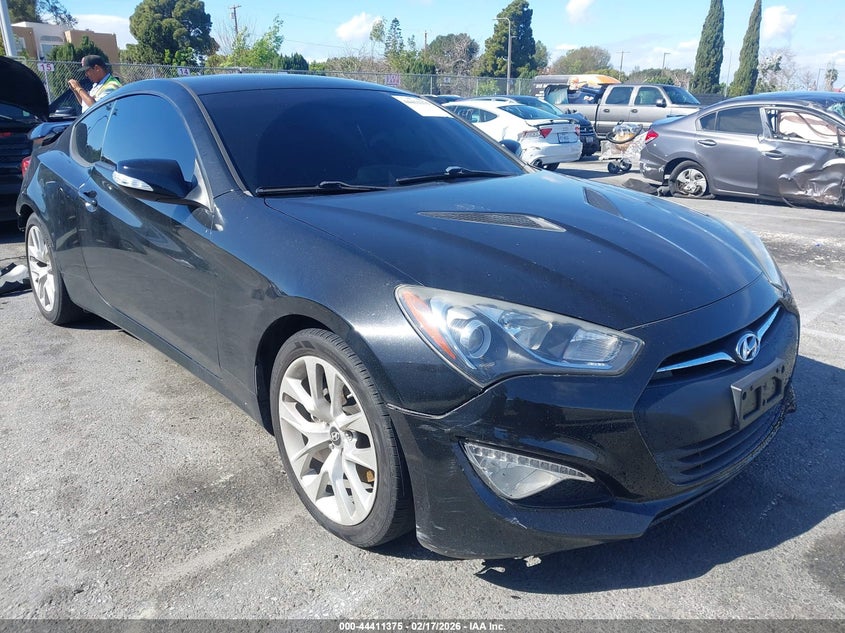 2015 Hyundai Genesis 3.8 Base