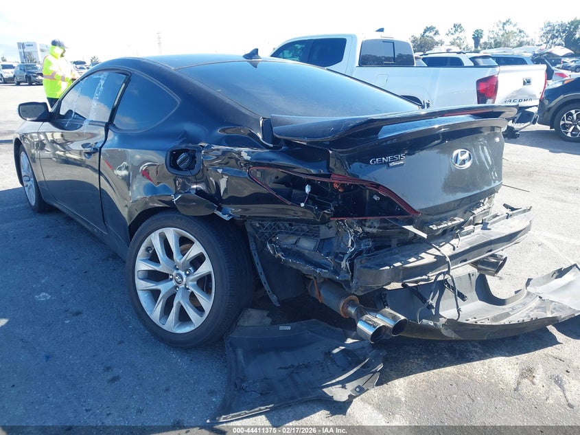 2015 Hyundai Genesis 3.8 Base