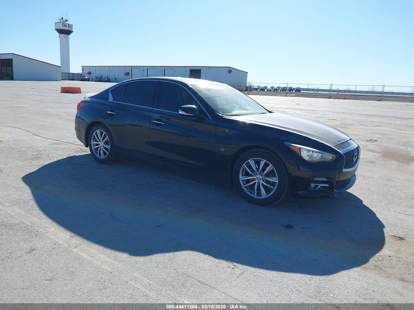2014 Infiniti Q50 Premium