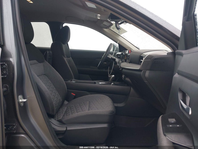 2025 Nissan Kicks Sv Fwd