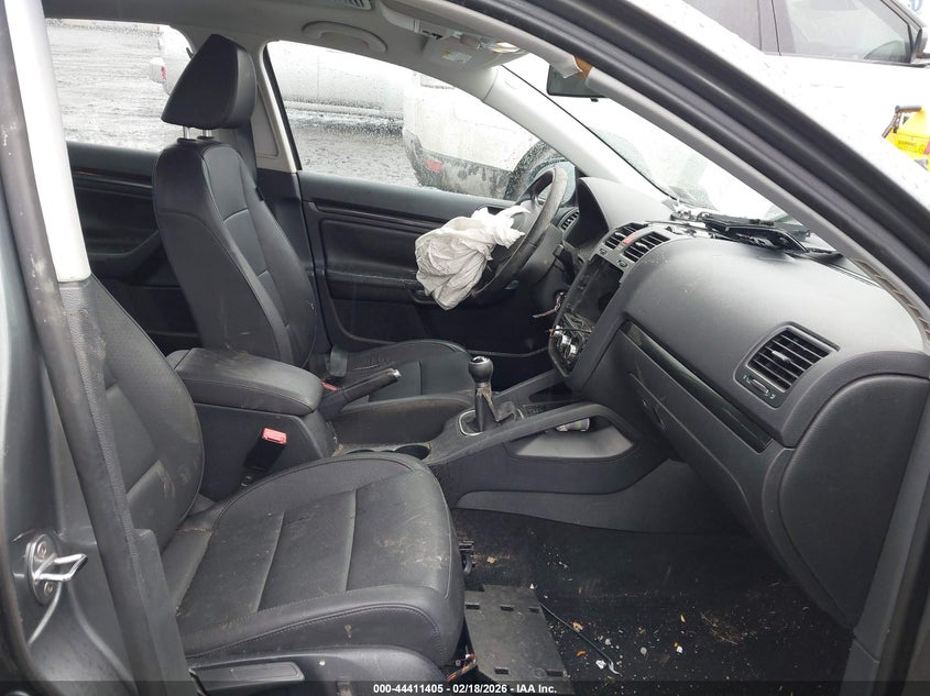 2010 Volkswagen Jetta Limited Edition/Se/Sel