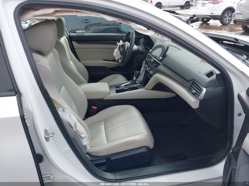 2019 Honda Accord Ex