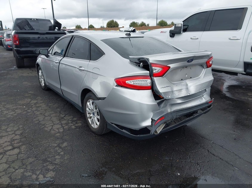 2016 Ford Fusion S