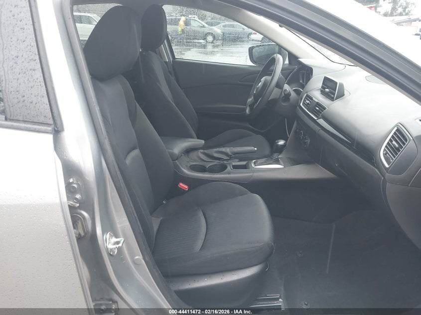 2015 Mazda Mazda3 I Sv