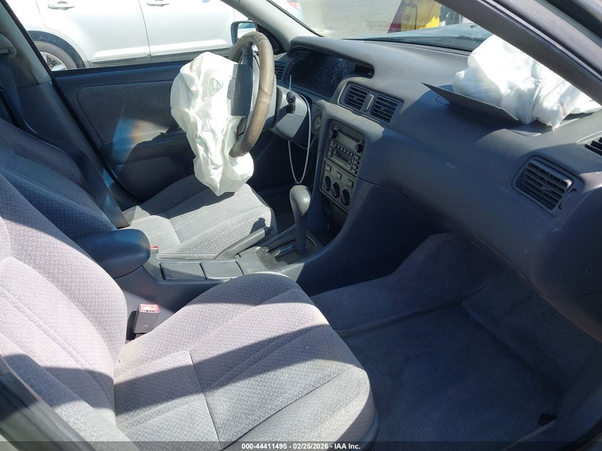 2001 Toyota Camry Ce/Le/Xle