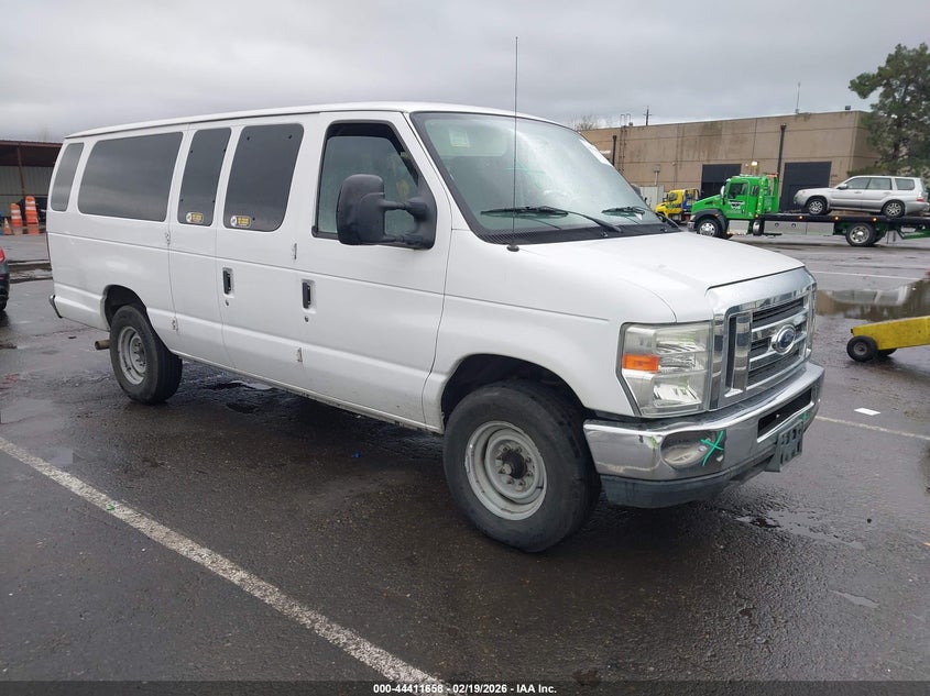 2013 Ford E-350 Super Duty Xlt