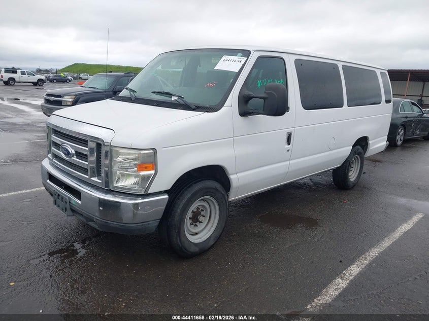 2013 Ford E-350 Super Duty Xlt