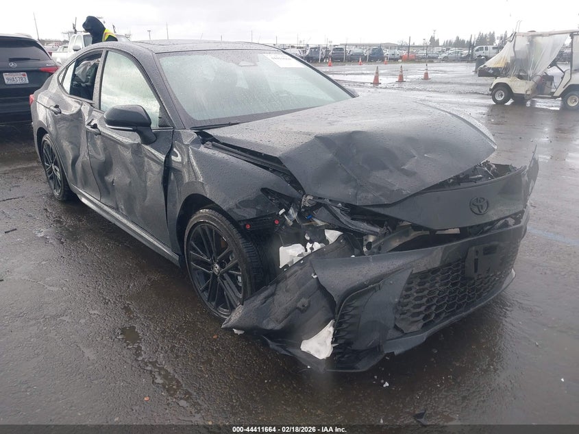 2026 TOYOTA CAMRY  (VIN: 4T1DAACK3TU665811)