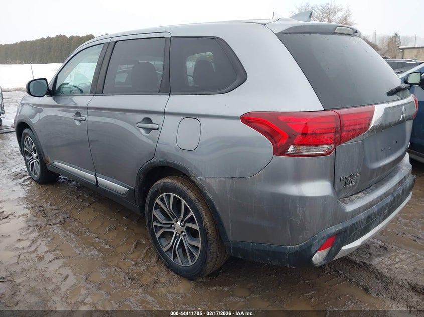 2017 Mitsubishi Outlander Es