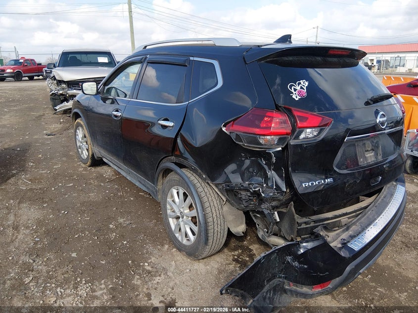 2018 Nissan Rogue Sv