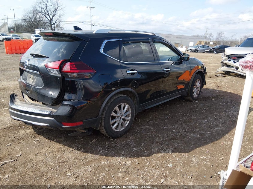 2018 Nissan Rogue Sv