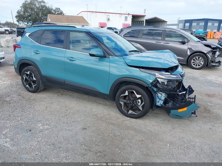 2025 KIA SELTOS EX