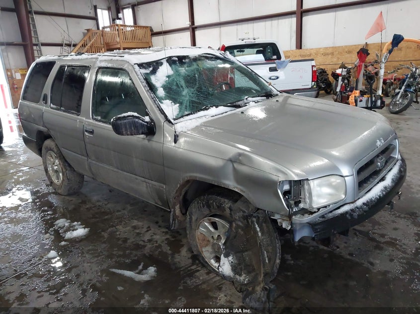 2000 Nissan Pathfinder Le/Se/Xe