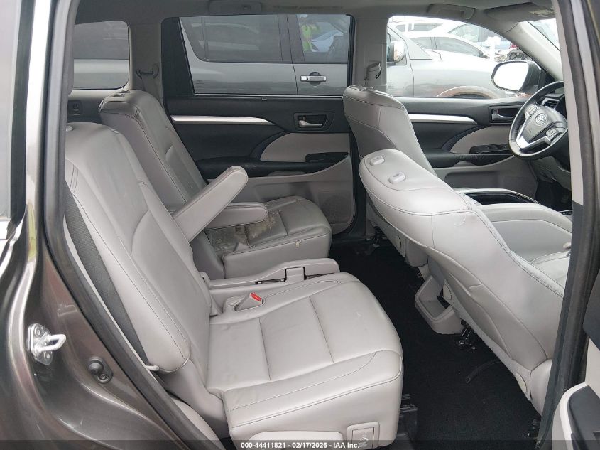 2015 Toyota Highlander Xle V6 VIN: 5TDJKRFHXFS131331 Lot: 44411821