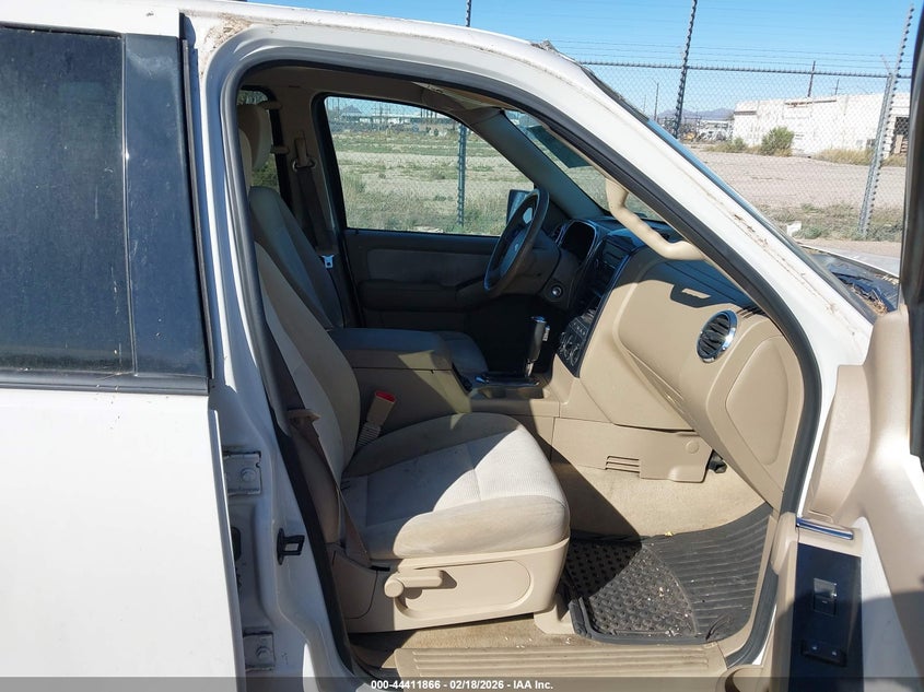 2008 Ford Explorer Xlt