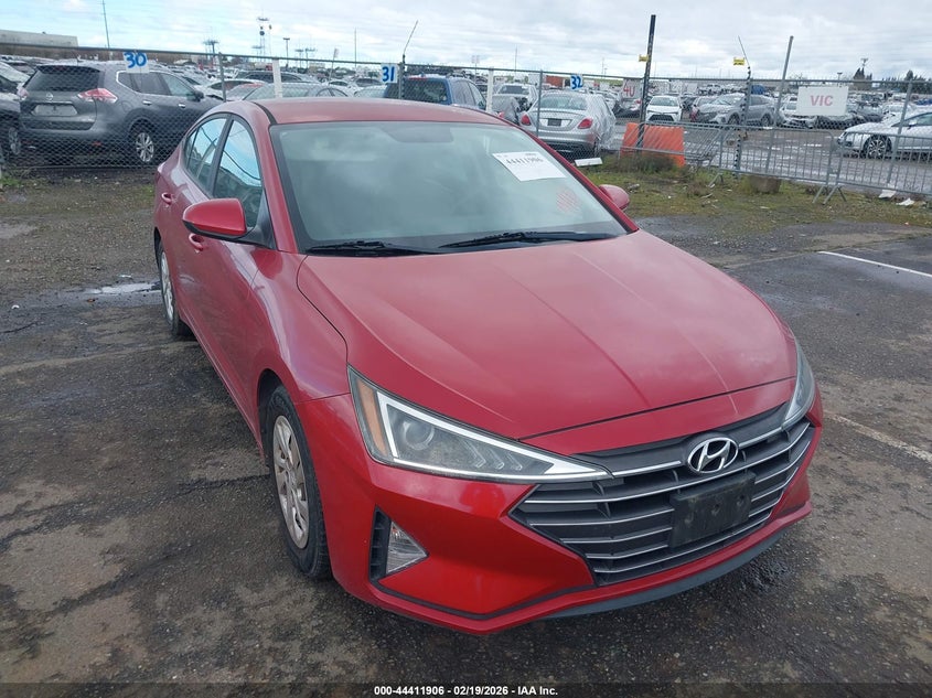 2019 Hyundai Elantra Se
