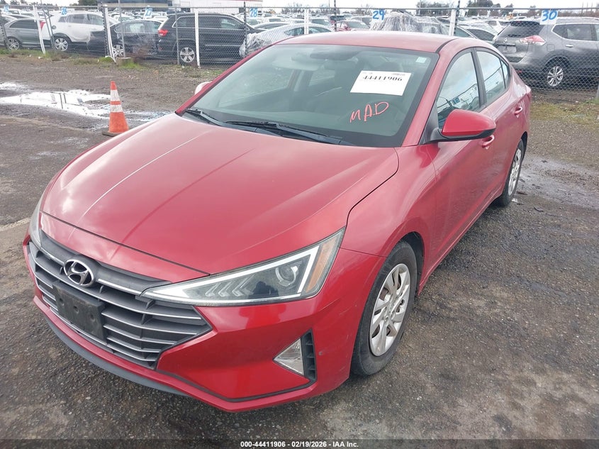 2019 Hyundai Elantra Se