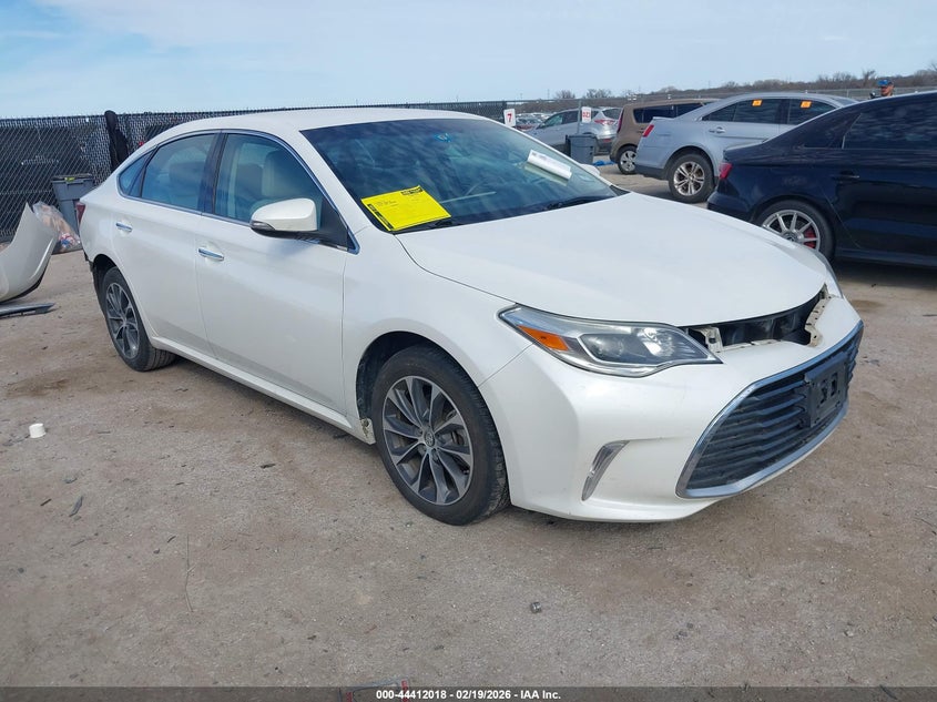 2016 Toyota Avalon Xle