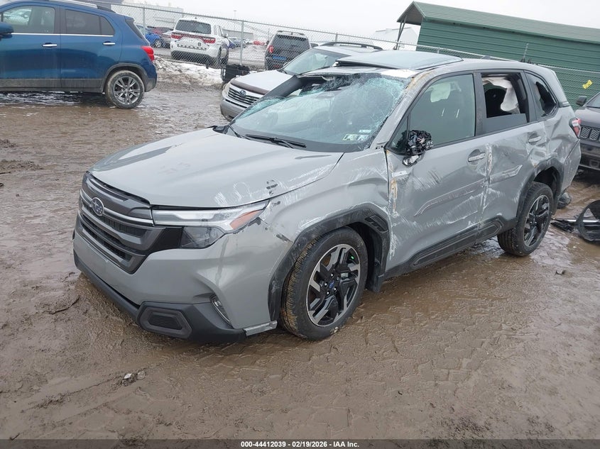 2025 Subaru Forester Limited Hybrid